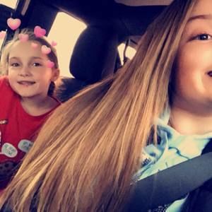 Meet your Posher, Clare